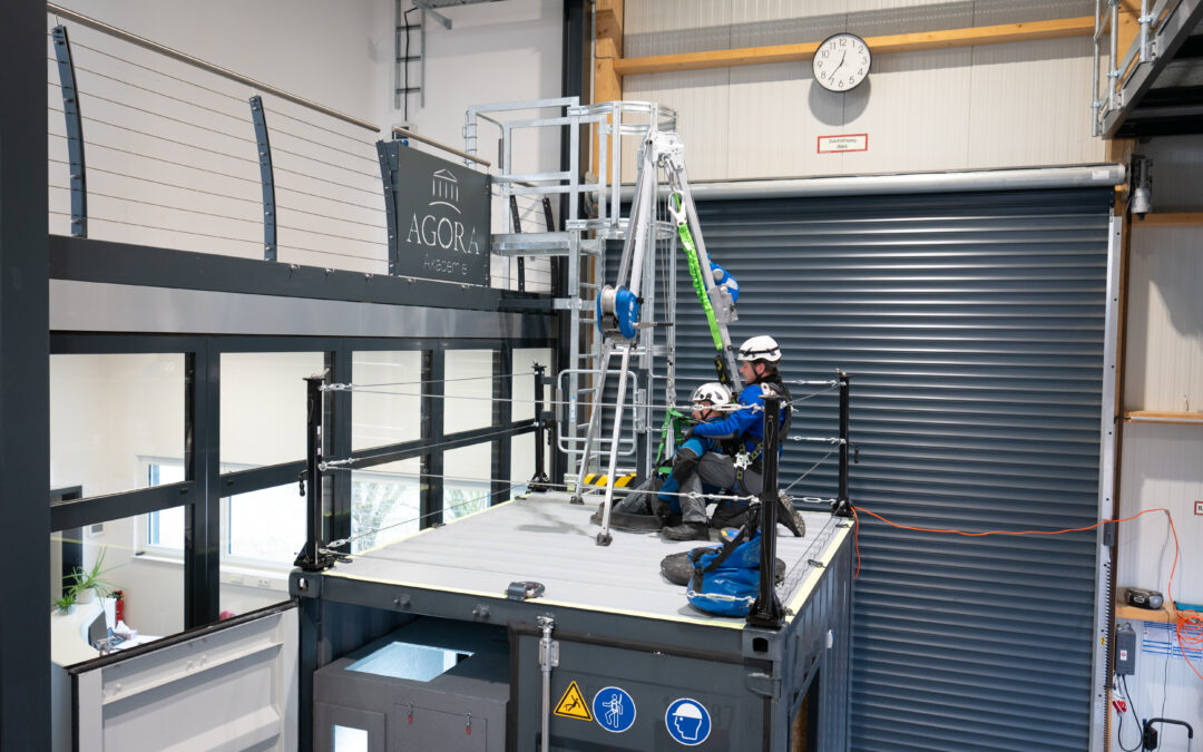 Confined Space Trainings Cube zieht in die Agora Akademie in Pouch ein